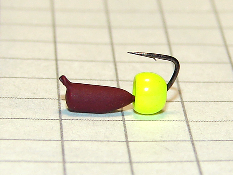 картинка D2,4 (0,35 гр) Мормышка УЛОВКА "гвоздик" с лат. шар. 3,2 мм (красный кирпич / шартрез) от магазина "Без насадки"